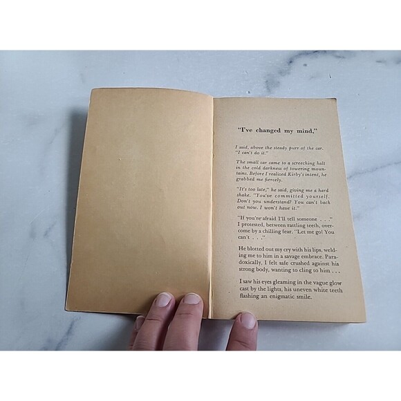 Return To Clerycastle By Monica Heath Paperback - Picture 2 of 10